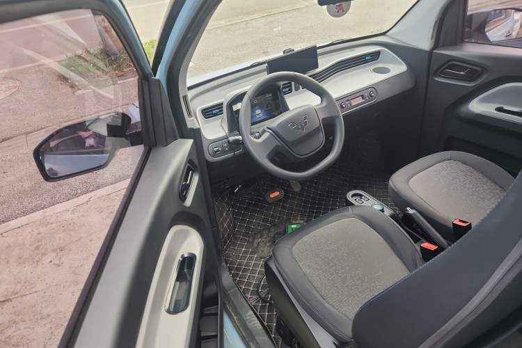 Used Wuling Hongguang MINIEV 2021 Macaron Premium Model – Lithium-NMC
