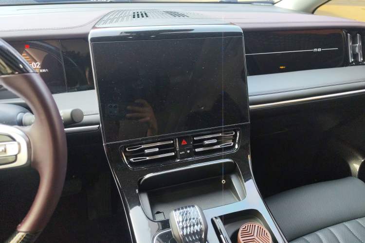 Used GAC Trumpchi M8 2024 Master Series 400T Prestige Edition
