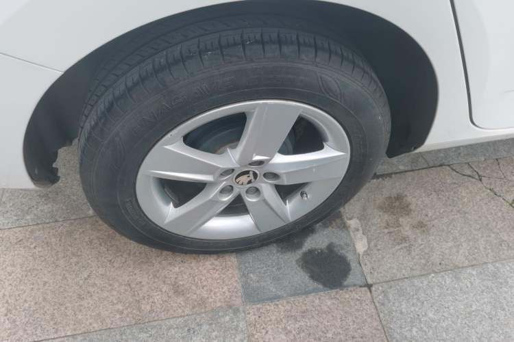 Used Skoda Fabia 2017 1.4L Automatic Car Enjoy Edition