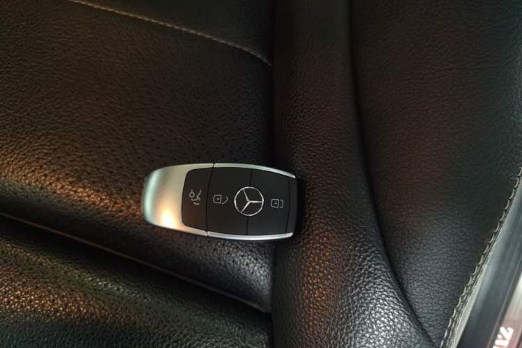 Used Mercedes-Benz GLC 2020 GLC 260 L 4MATIC Dynamic Model
