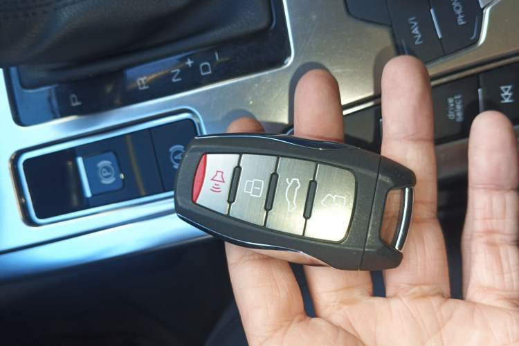 Used Haval H7 2016 Blue-Label H7 2.0T Automatic Luxury Model