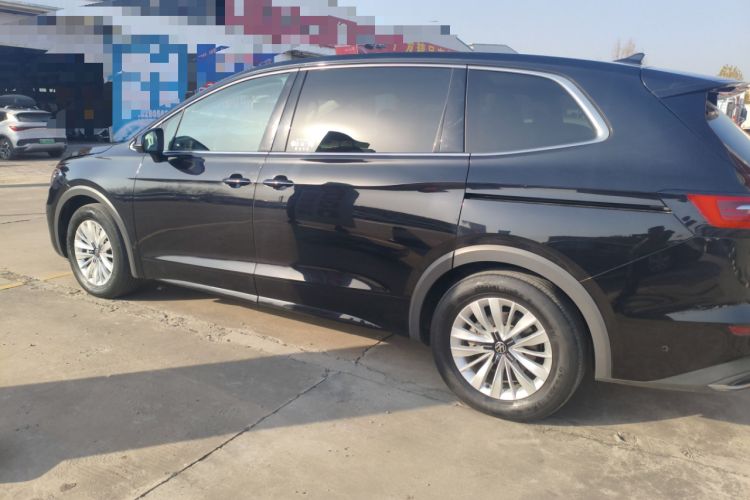 Used Volkswagen Viloran 2022 330TSI Business Edition
