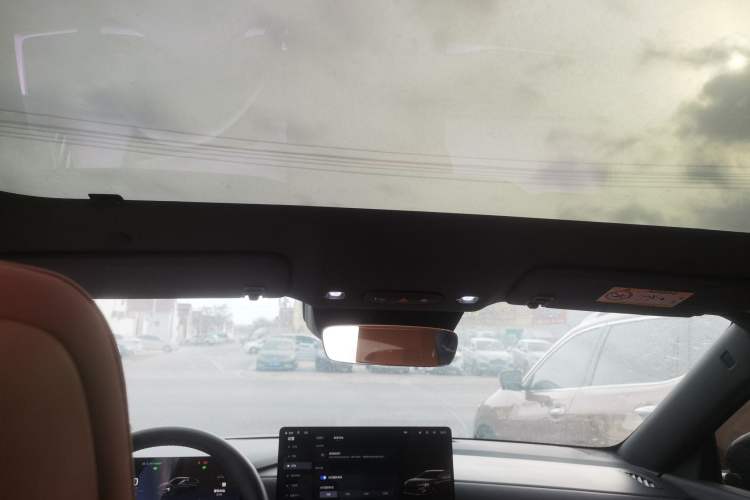 Used Buick L7 2025 Model—Luxury Version
