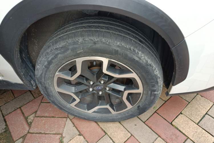 Used Subaru XV 2016 2.0i Comfort Navigation Edition
