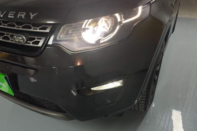 Used Land Rover Discovery Sport 2018 240 PS SE Version
