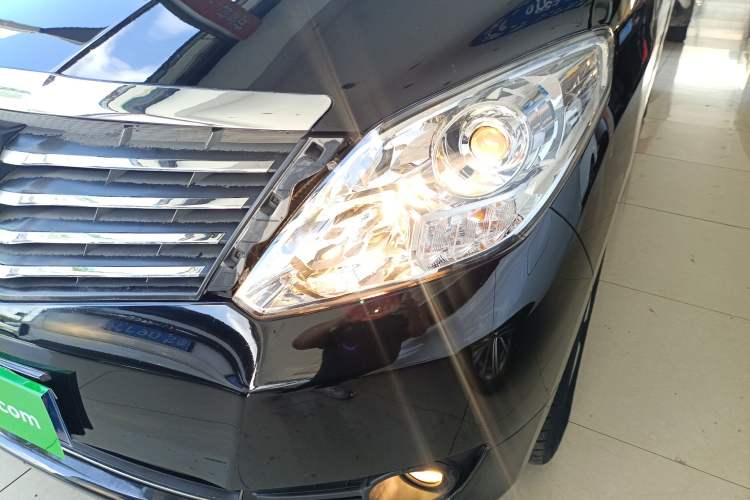 Used FORTHING Lingzhi PLUS 2021 2.0L Manual Luxury 7-Seater
