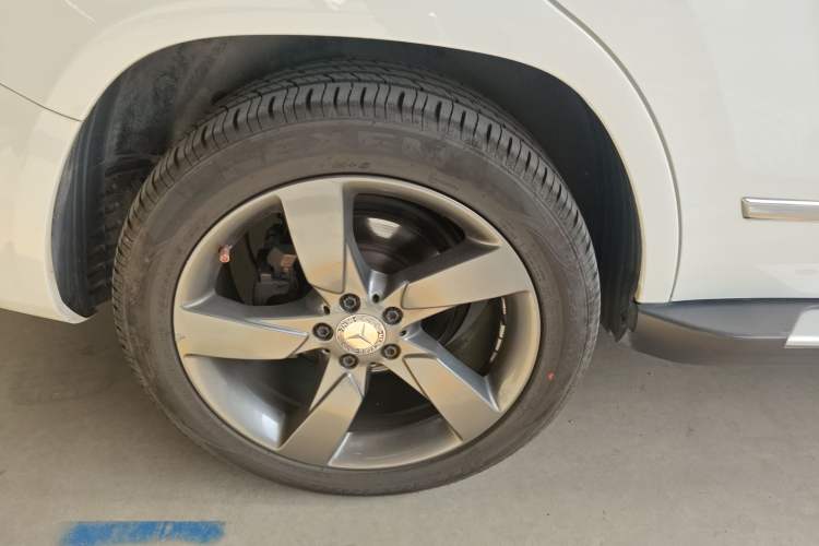 Used Mercedes-Benz GLK-Class 2013 Facelift GLK 300 4MATIC Fashion Edition
