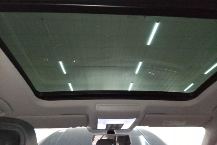 Used Volkswagen Passat 2019 380TSI Luxury Edition China VI Standard
