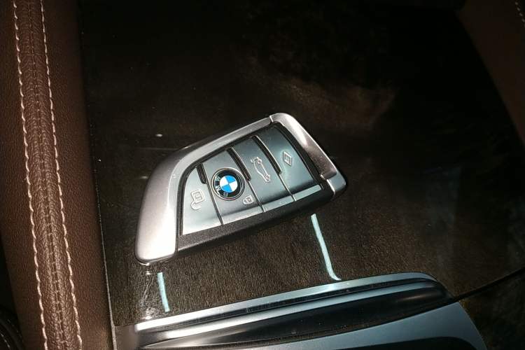 Used BMW 5 Series 2020 525Li M Sport Package
