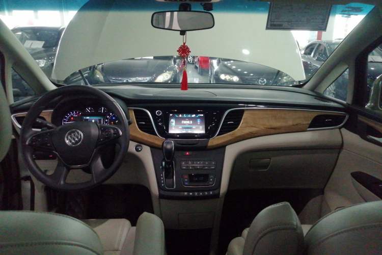 Used Buick GL8 2018 ES 28T Comfort Model China VI Standard
