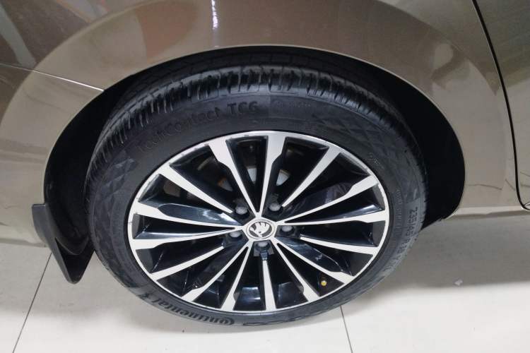 Used Skoda Superb 2018 TSI280 DSG Comfort Edition China VI Standard