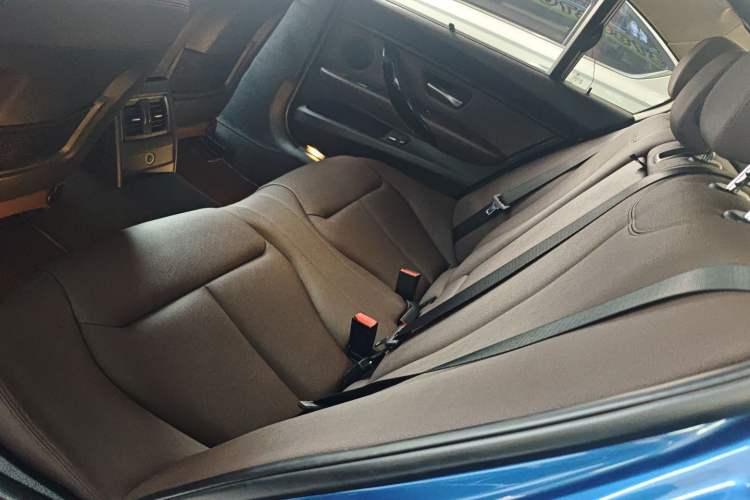 Used BMW 3 Series 2018 320Li Leading Model M Sport Package
