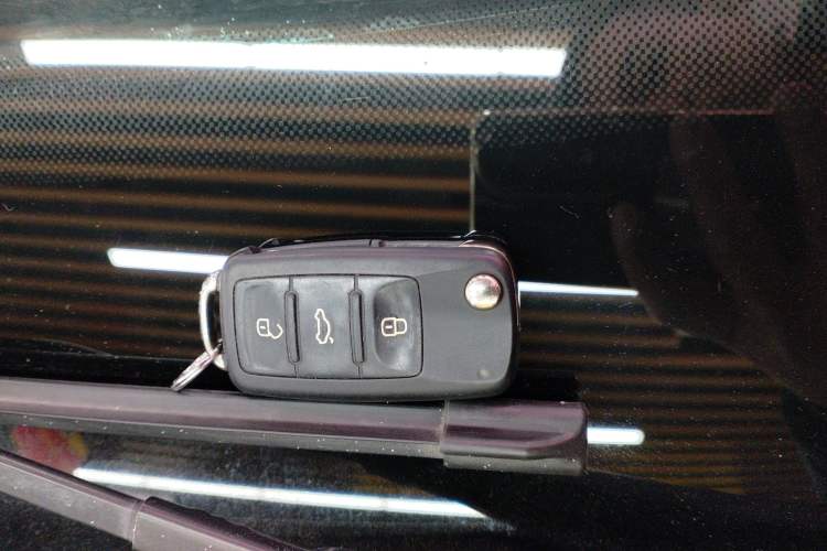 Used Volkswagen Passat 2014 1.8TSI DSG Prestige Edition
