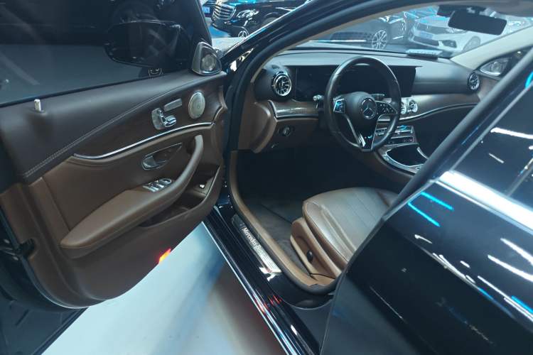 Used Mercedes-Benz E-Class 2023 E 300 L Stylish Model
