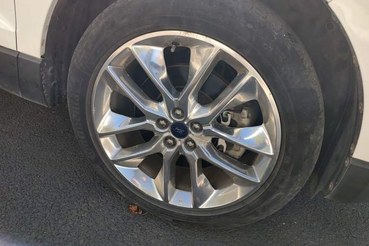 Used Ford Edge 2016 EcoBoost 245 Four-Wheel Drive Titanium 7-Seater
