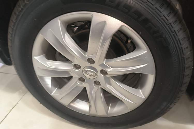 Used GAC Trumpchi GS8 2017 320T Two-Wheel Drive Luxury Edition (7 Seats)
