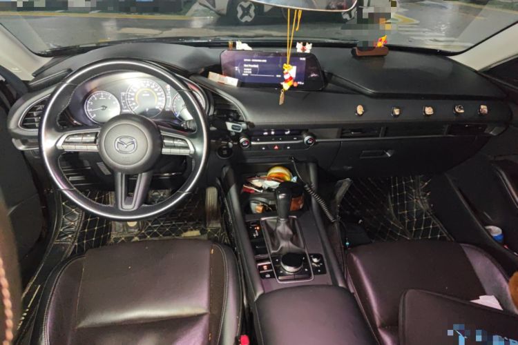 Used Mazda Mazda 3 Axela 2020 1.5L Automatic Luxury Version
