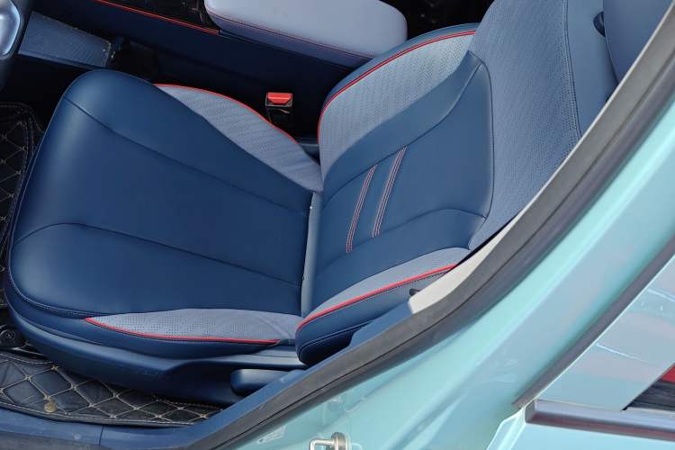 Used Geometry E Firefly 2023 401KM Lightning Tiger 5-Seater
