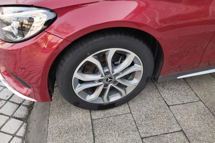 Used Mercedes-Benz C-Class 2018 C 180 L Fashion Edition Sport Version
