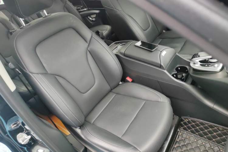 Used Mercedes-Benz V-Class 2018 V 260 Prestige Edition China VI
