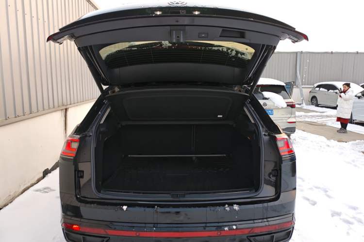 Used Volkswagen Teramont X 2024 380TSI Four-Wheel Drive Longxiang Edition
