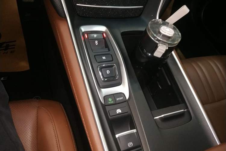 Used Honda Inspire 2019 Rui·Hybrid 2.0L Jing Shang Edition China VI
