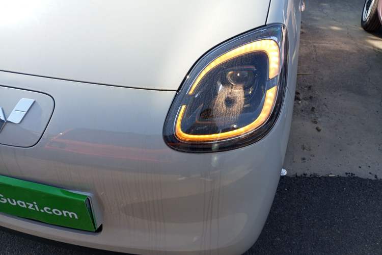 Used Wuling Hongguang MINIEV 2025 Four-Door Version Advanced Edition
