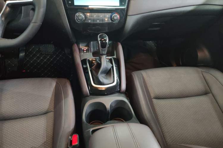 Used Nissan Qashqai 2019 2.0L CVT Luxury Edition
