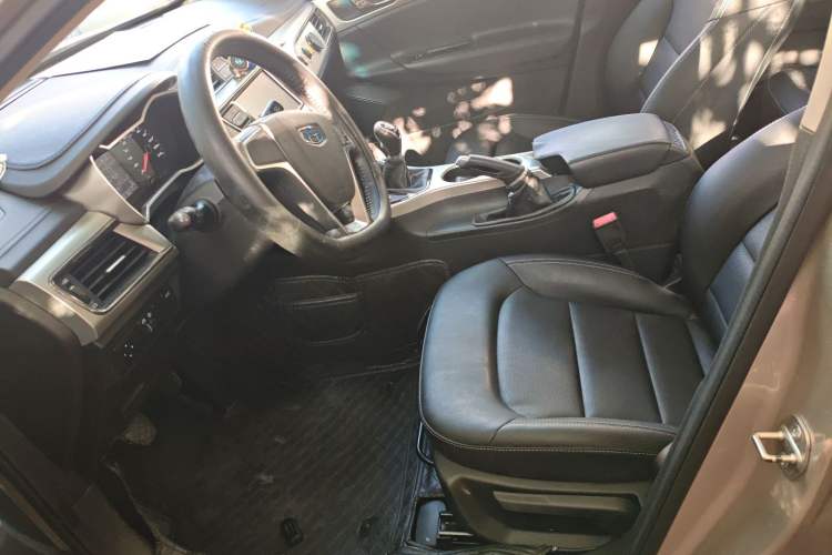 Used Geely Auto Emgrand GL 2017 1.8L Manual Elite Model
