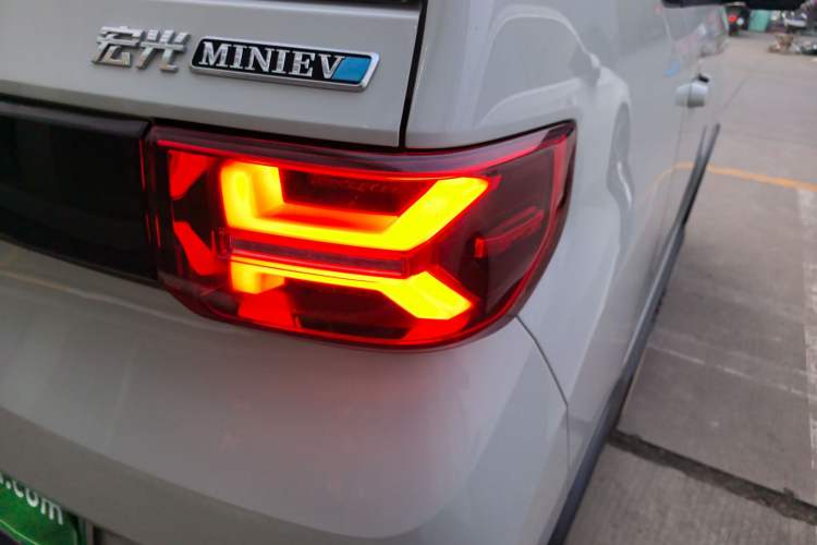 Used Wuling Hongguang MINIEV 2022 GAMEBOY 200km Gaming Edition with Lithium Iron Phosphate