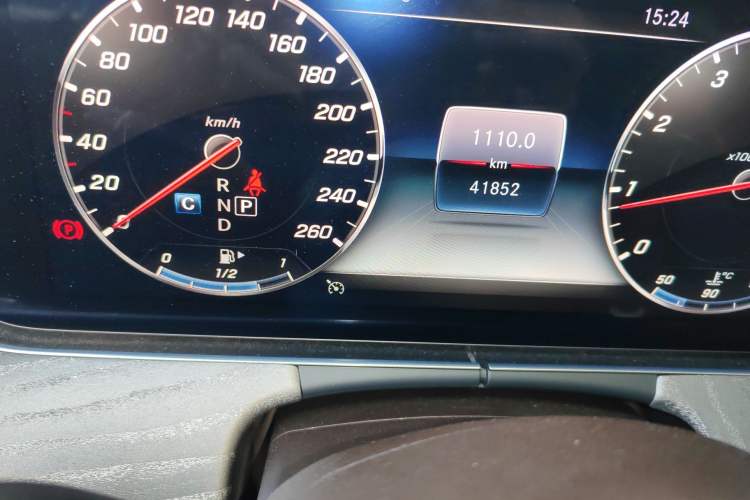 Used Mercedes-Benz CLS 2018 CLS 300 Luxury Model
