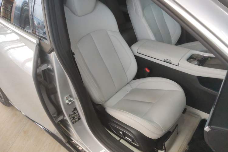 Used XPeng P7 2023 P7i 702 Pro