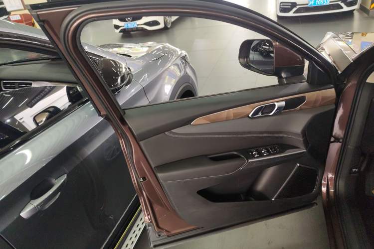 Used Lynk & Co 01 2017 2.0T Two-Wheel-Drive Version
