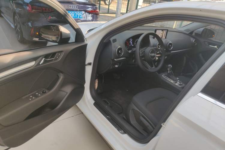 Used Audi A3 2020 Limousine 35 TFSI Ambition China VI