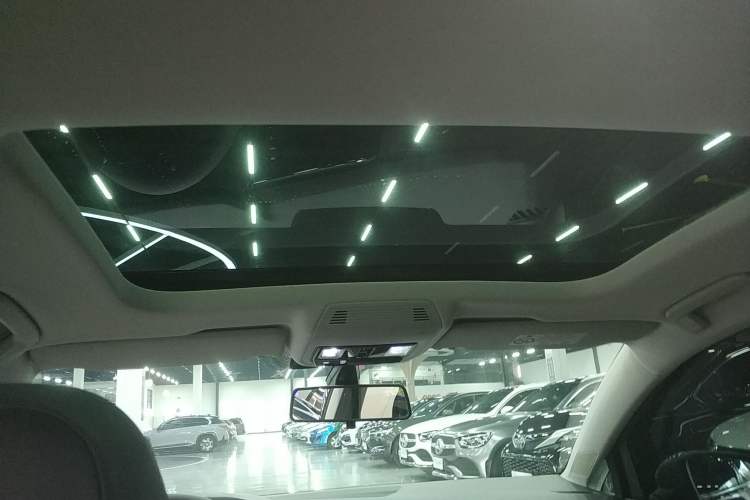 Used Volkswagen Golf 2023 Facelift 280TSI DSG Pro
