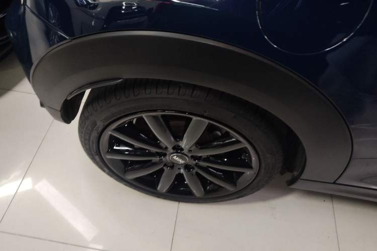 Used  MINI 2018 1.5T COOPER Artist
