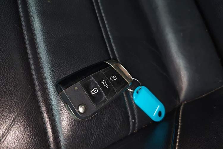 TDK.VehicleDetails.img