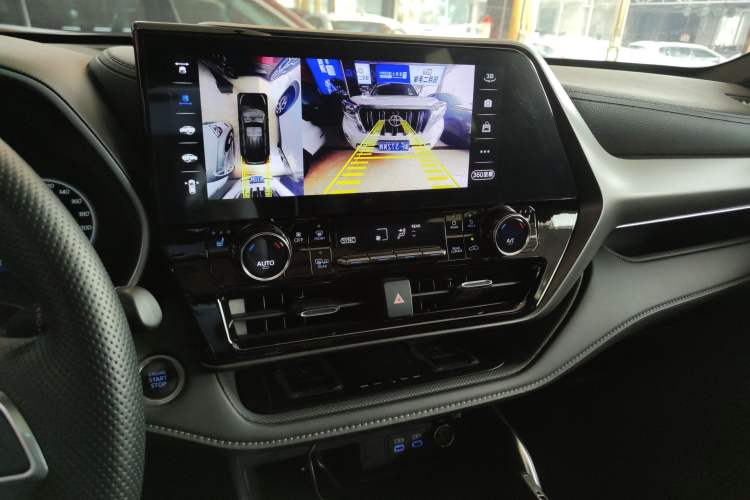 Used Toyota Crown Land Cruiser 2022 2.0T Four-Wheel Drive Enjoyment Edition
