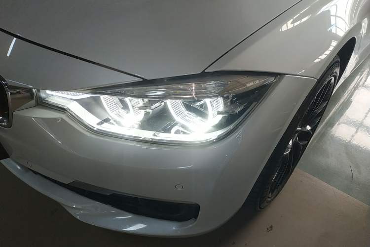 Used BMW 3 Series 2017 318Li Fashion Model
