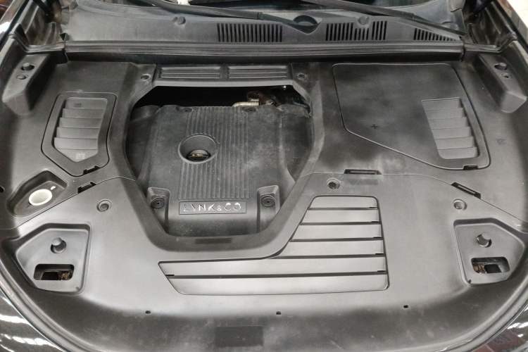 Used Lynk & Co 05 2020 2.0TD Two-Wheel Drive Zhaoyang Plus