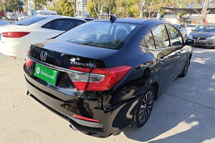 Used Honda Crider 2015 1.8L automatic comfort version
