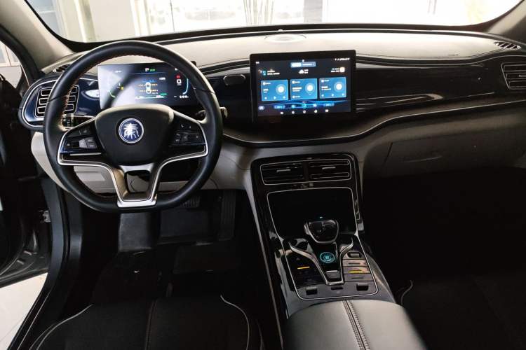 Used BYD Qin PLUS 2023 Champion Edition EV 420KM Leading Model