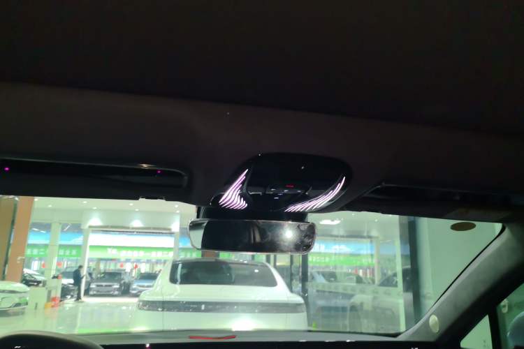 Used VOYAH PASSION 2023 Four-Wheel Drive Flagship Edition