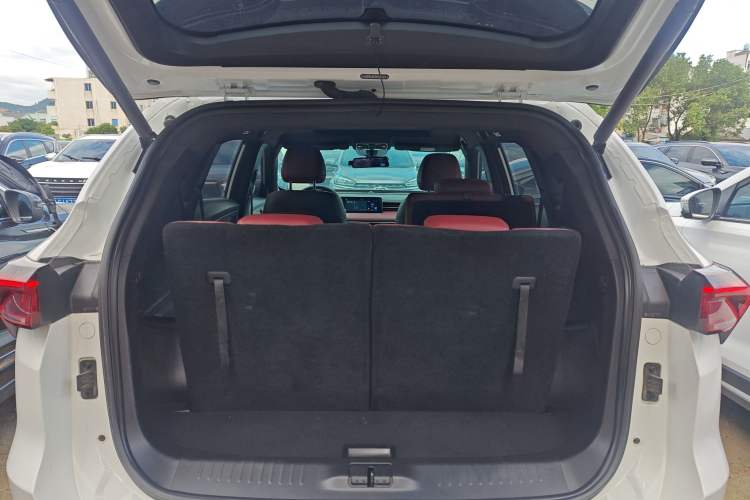 Used JETOUR X70 PLUS 2023 2.0T DCT Stronger MAX 7-Seater