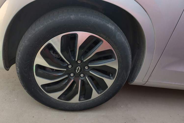 Used Hima AITO M7 2024 1.5T Intelligent Drive 4x4 Max Edition 6 Seats
