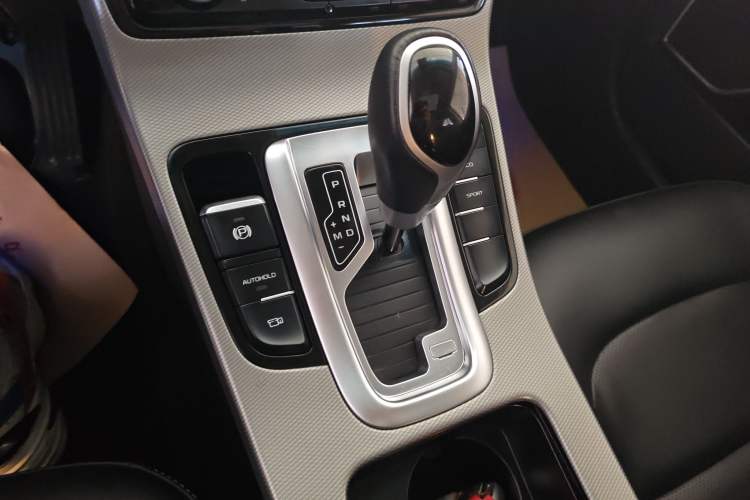 Used Geely Auto Emgrand GL 2018 1.4T DCT Elite Smart Connectivity Version
