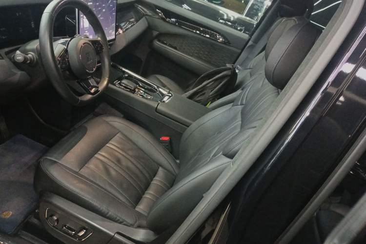 Used Zeekr 009 2022 ME Edition
