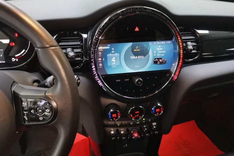 Used  MINI 2023 Updated 1.5T COOPER Artist
