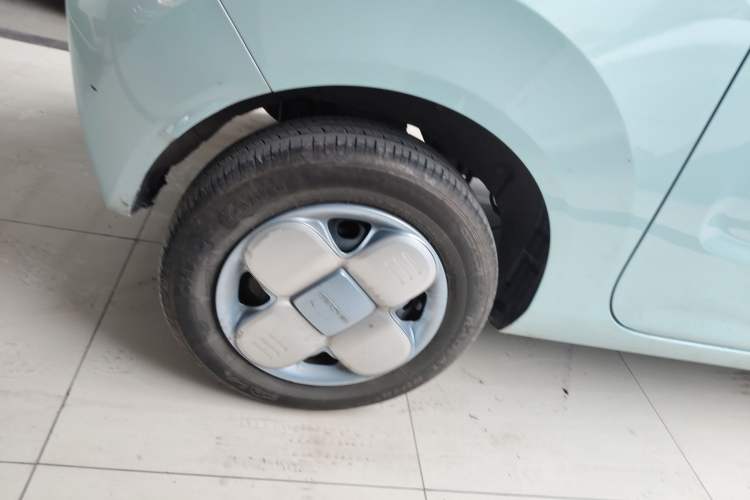 Used Geely Galaxy Panda 2023 Panda Mini 200km Endurance Bear
