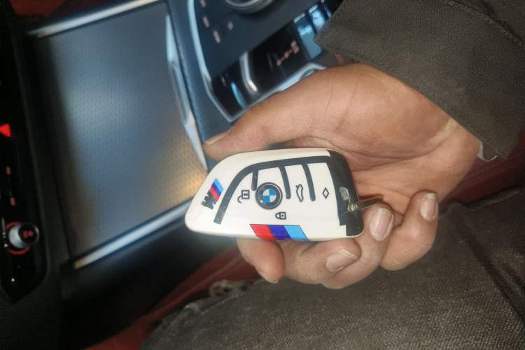 Used BMW i3 2023 eDrive 40 L Midnight Sports Package
